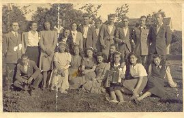 Ob shodu mladinskih pevskih zborov na Vogrskem 1950