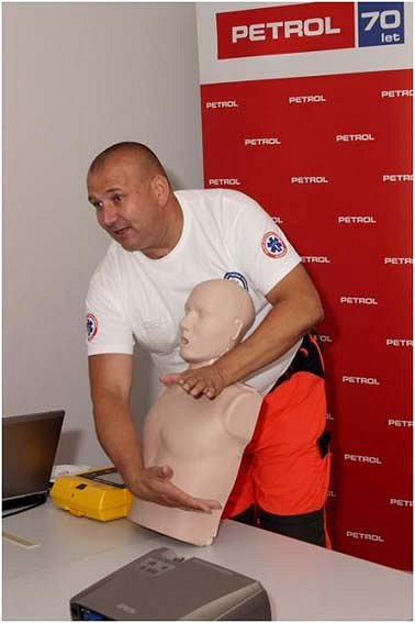 defibrilator 4
